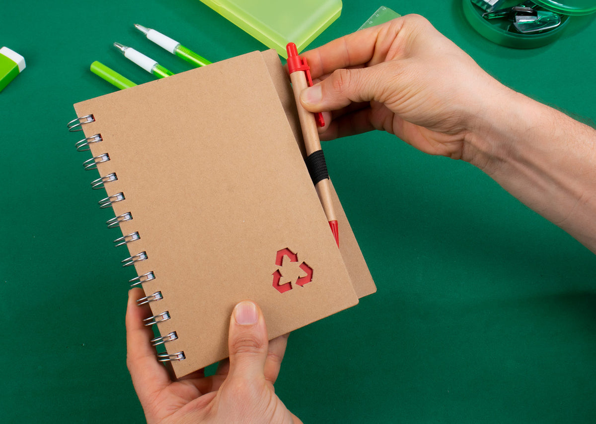 Cuaderno con Bolígrafo - Rojo